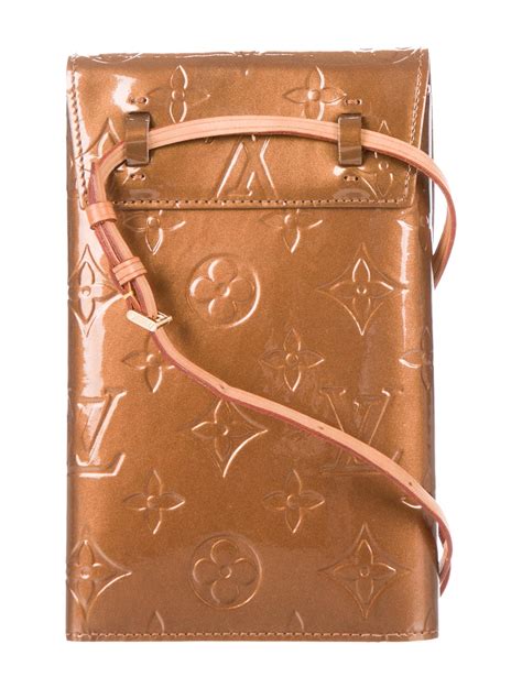 louis vuitton vernis crossbody.